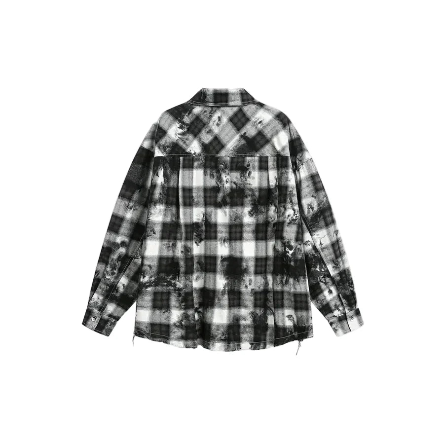 Men’s Black and White Long Sleeve Shirt